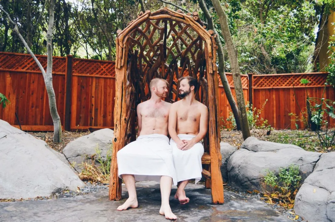 Romantic gay couple moments in Sycamore, San Luis Obispo © CoupleofMen.com