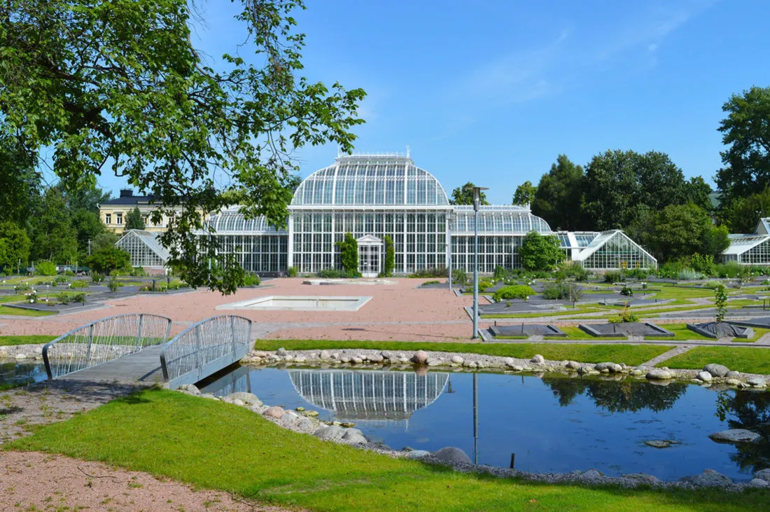 Glass garden house Helsinki | Our Gay Couple City Weekend Helsinki © Coupleofmen.com