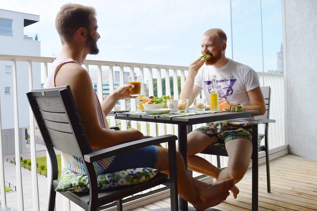 Apartment Hotel Aallonkoti | Gay Couple City Weekend Helsinki Finland © Coupleofmen.com