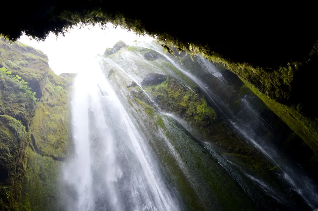 Hidden waterfall in a cave Gljúfrafoss | Golden Circle Tour Iceland Þingvellir Geysir Gullfoss © CoupleofMen.com