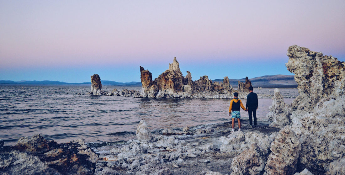 Visit the mysterious sulfide castle sculptures at Mono Lake | Road Trip USA Highlights American South West © CoupleofMen.com