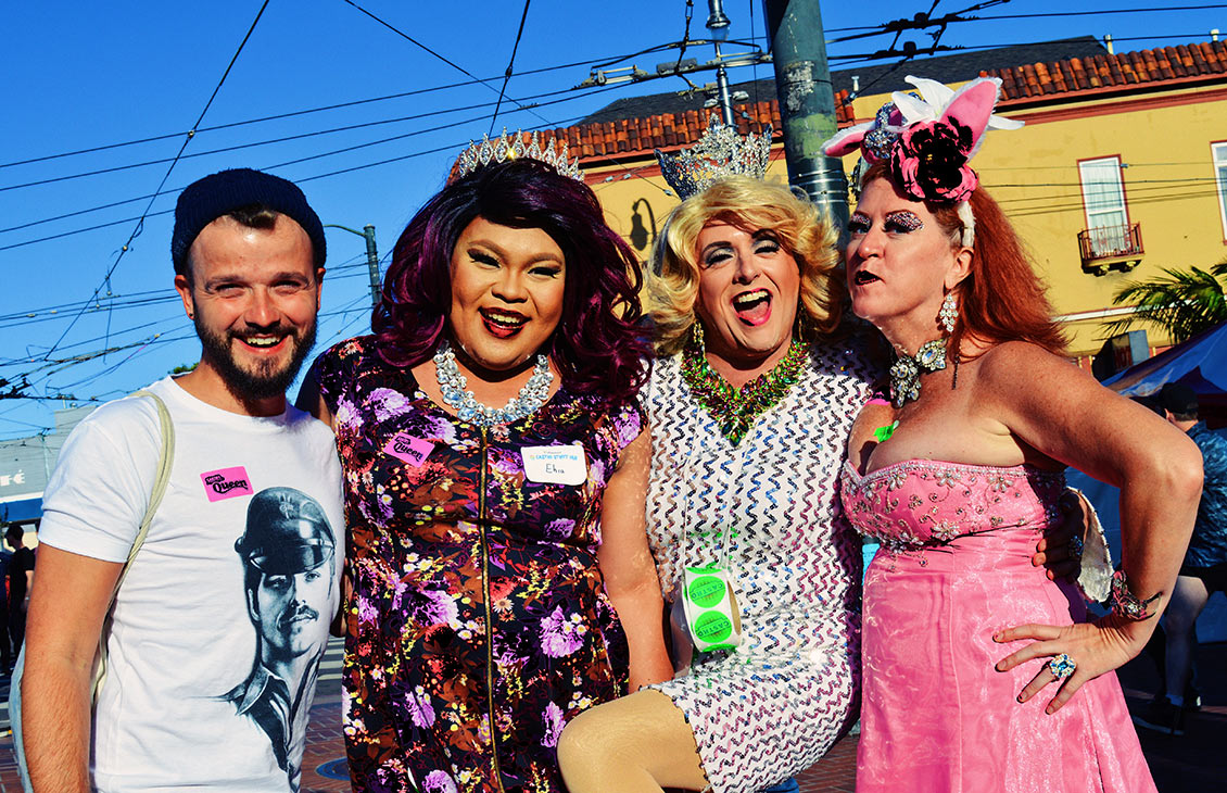 Drag Queens, Moms & LGBT allies posing with Karl © CoupleofMen.com