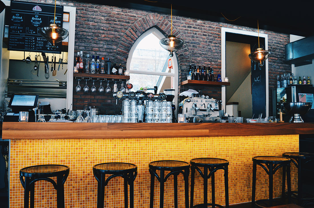 Snow in Amsterdam: Our Dutch Winter Day in the capital of The Netherlands | © CoupleofMen.com