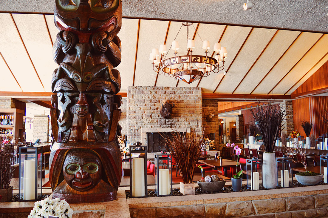 Welcoming Lodge Lobby with first Nation Art in Alberta Canada Gay-friendly Hotel © CoupleofMen.com
