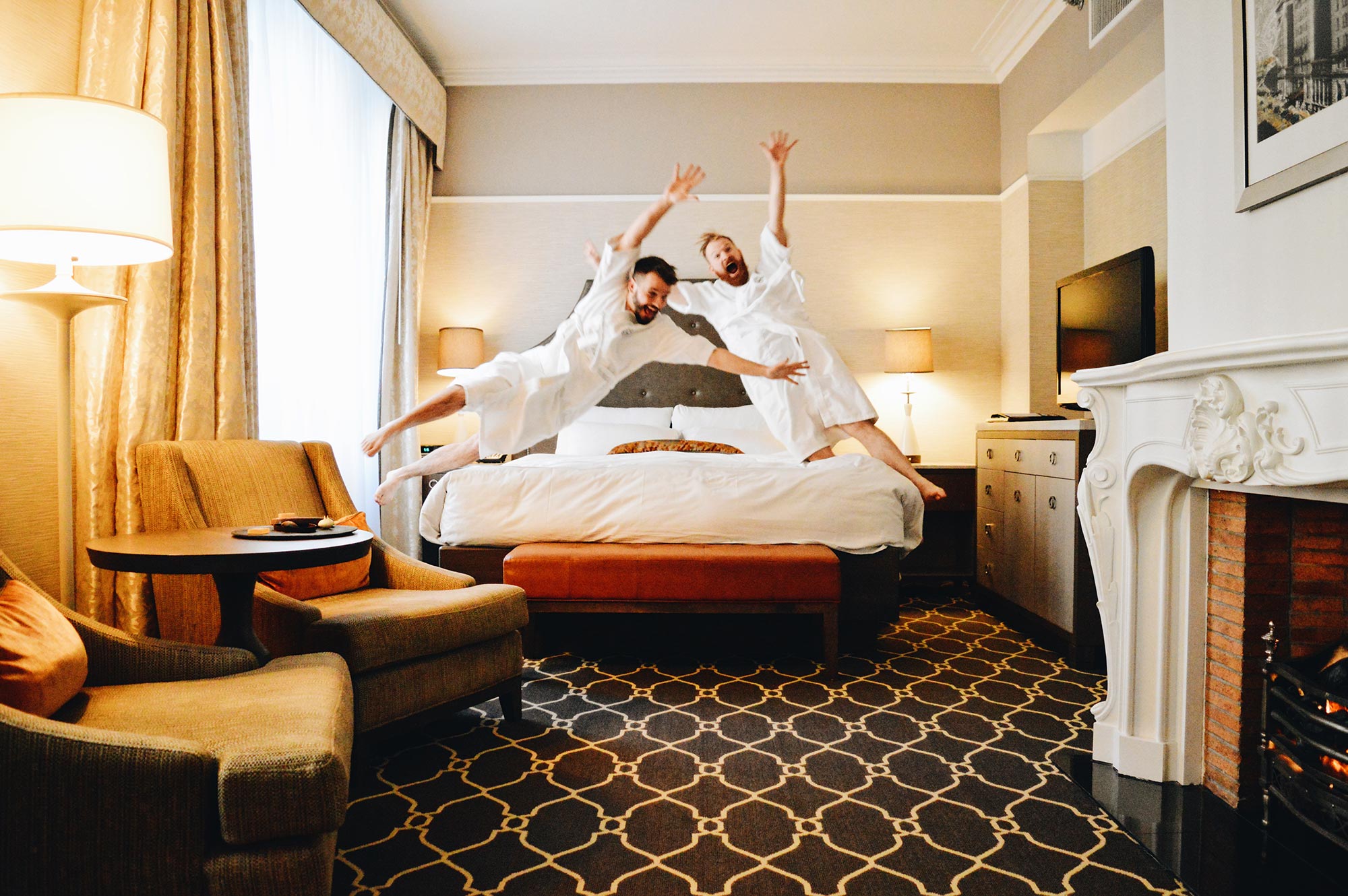 Deluxe Room with Kingsize Bed | Gay-friendly Fairmont Palliser Hotel Downtown Calgary © CoupleofMen.com