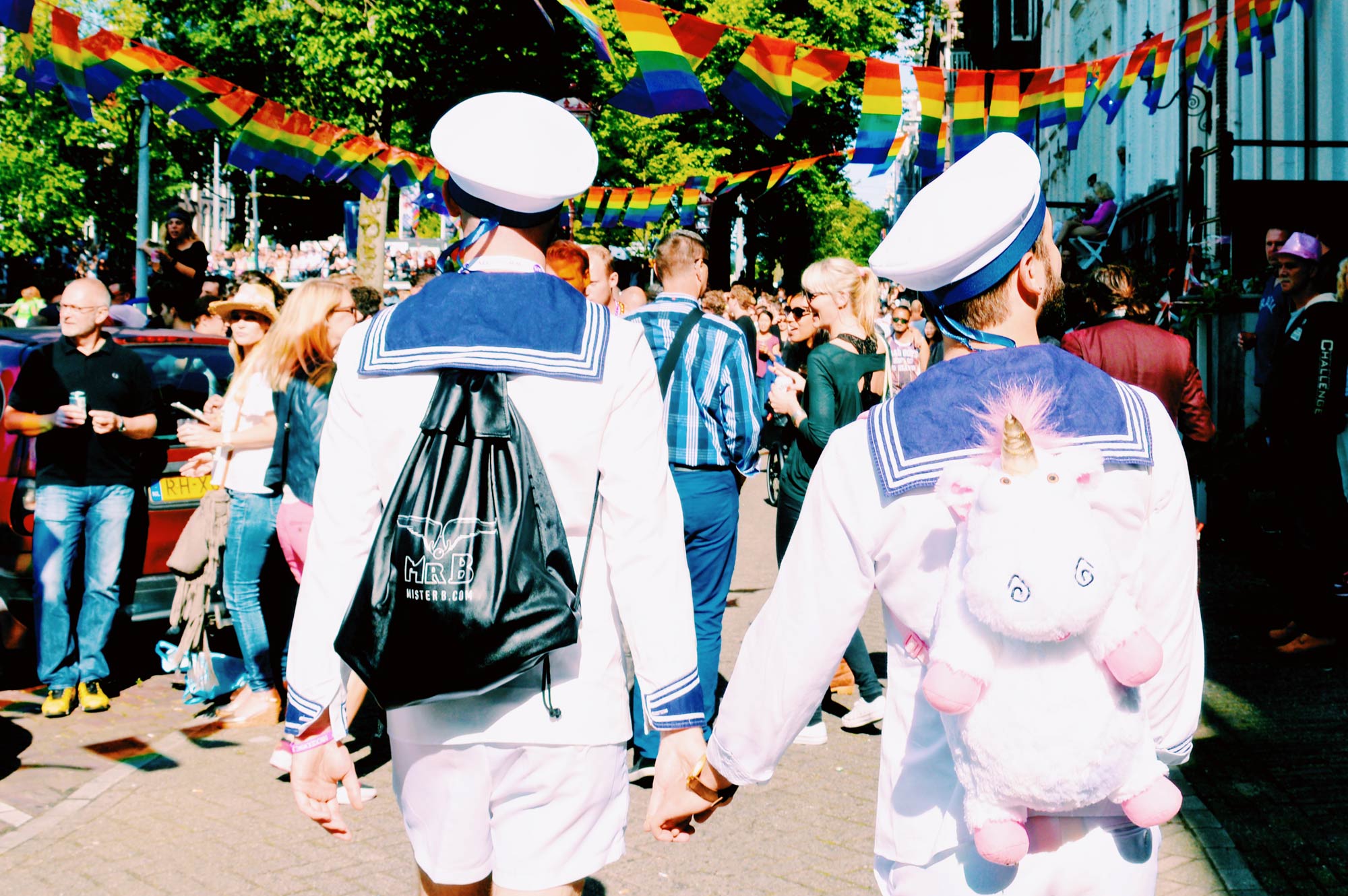 Gay Pride Amsterdam Programm Höhepunkte Tipps Amsterdam Canal Gay Pride Program Highlights Tips © CoupleofMen.com