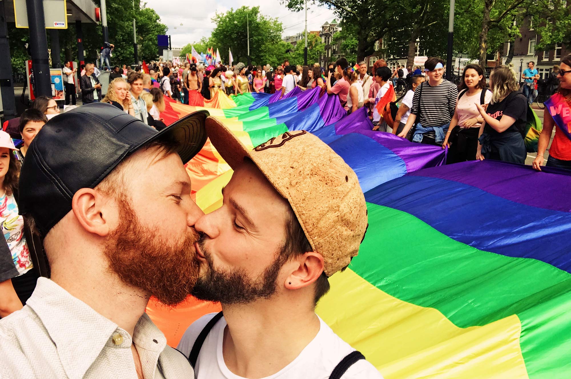 (Gay) Pride Amsterdam 2017 | Unsere besten Fotos & Videos
