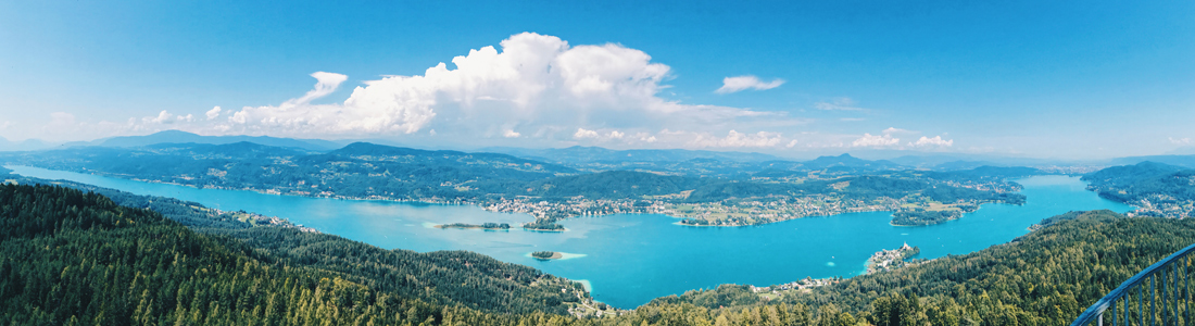 View of the Pyramidenkogel over Lake Wörthersee © Coupleofmen.com | Best of Pink Lake Festival 2017 Photos Videos