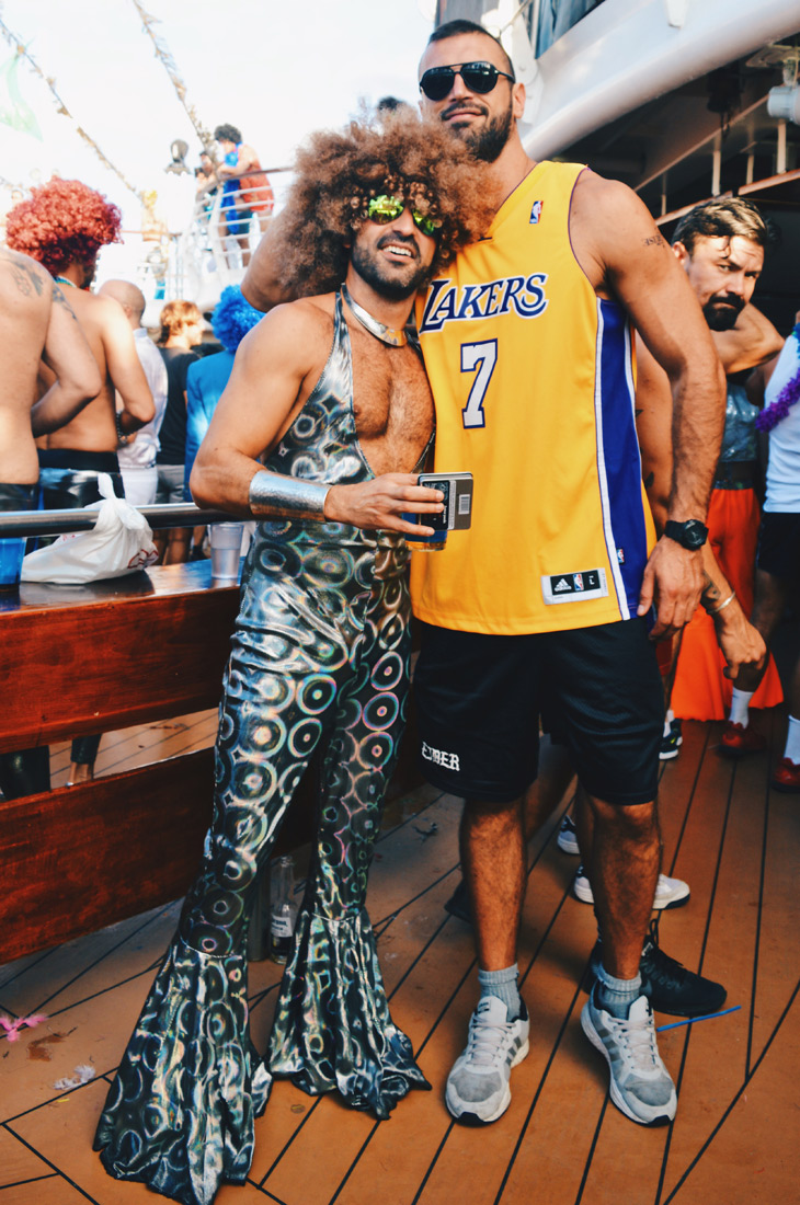Tall meets taller | Disco T-Dance Party The Cruise 2017 © CoupleofMen.com