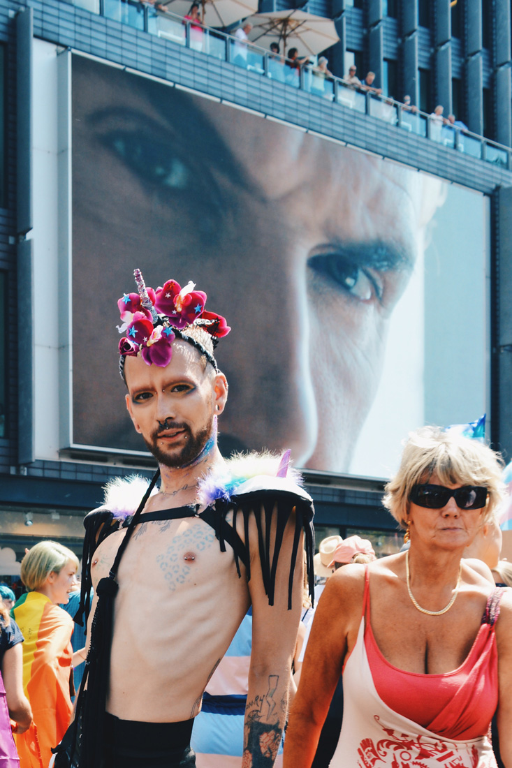 Look who is watching... fierce! | CSD Berlin Gay Pride 2018 © Coupleofmen.com