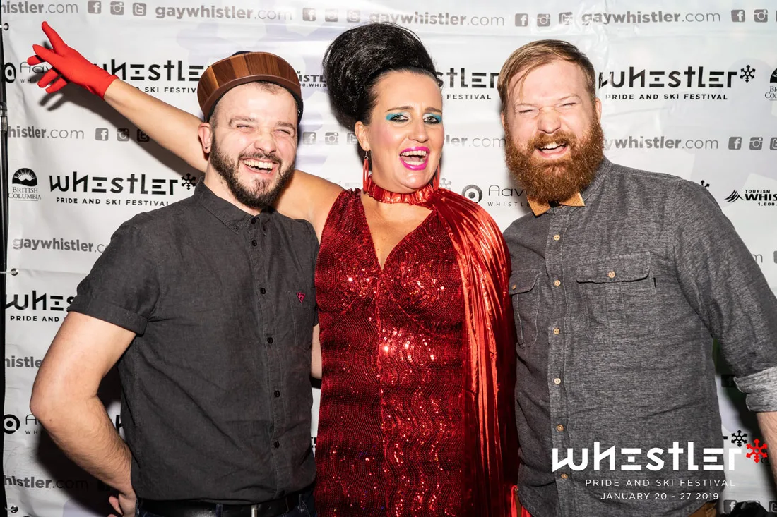Whistler Pride Gay Skiwoche Photo Fuuuuuun with Pam Ann at Comedy night of Whistler Pride and Ski Festival 2019 © Coupleofmen.com