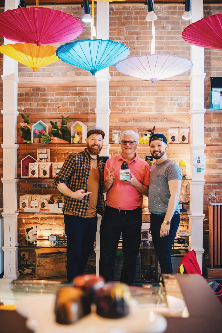 Gay Reise Dutchess County Selfie moment with Oliver Kita, the master of chocolate in Dutchess County's Rhinebeck © Coupleofmen.com
