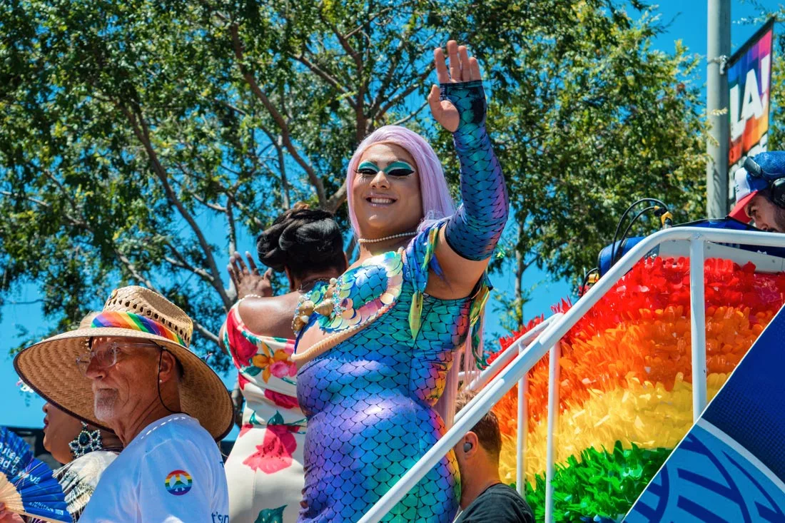 Even more Rainbow dressed Drag Queens on floats during the six hour gay pride parade in Los Angeles © Coupleofmen.com