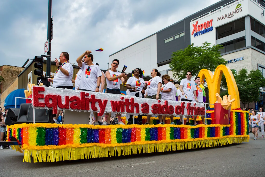 Chicago Gay City Tipps Hungry? Equality with a side of Fries - McDonalds at Chicago Pride Parade 2019 © Coupleofmen.com