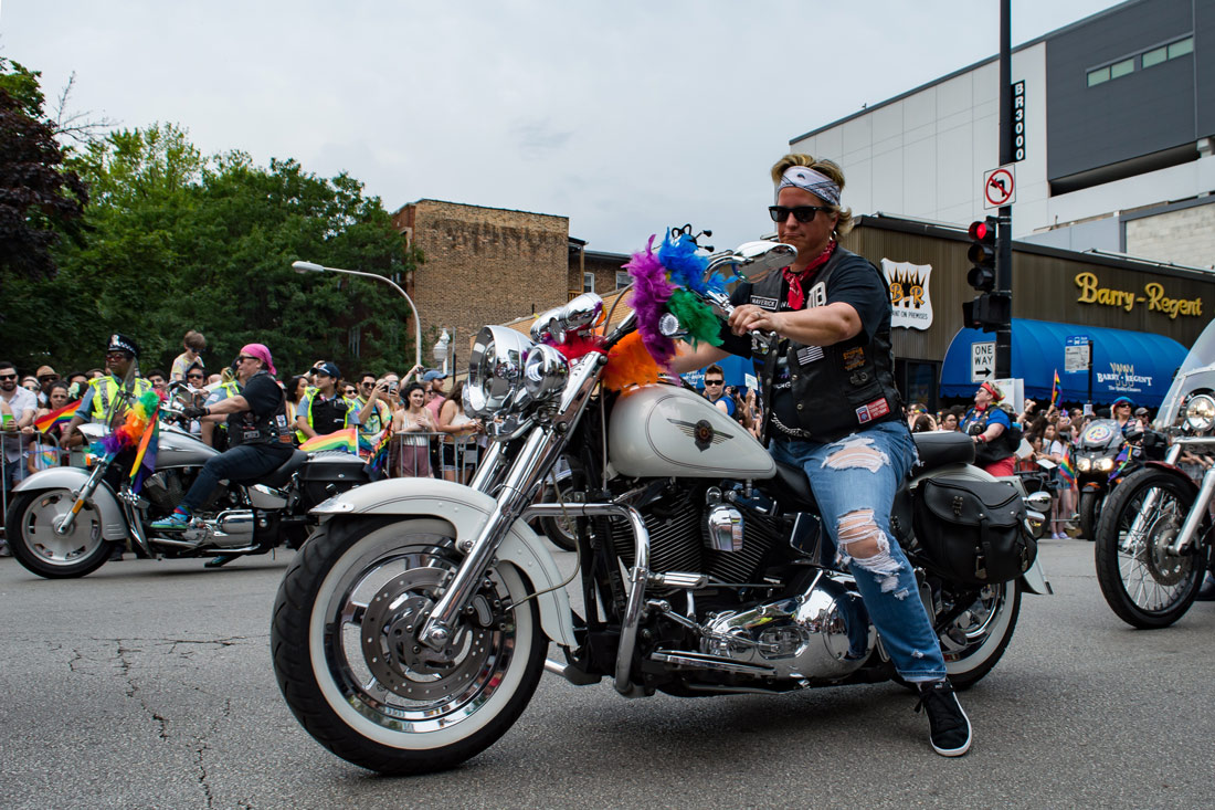 Chicago Gay City Tipps Dikes on Bikes at Chicago Pride Parade 2019 © Coupleofmen.com