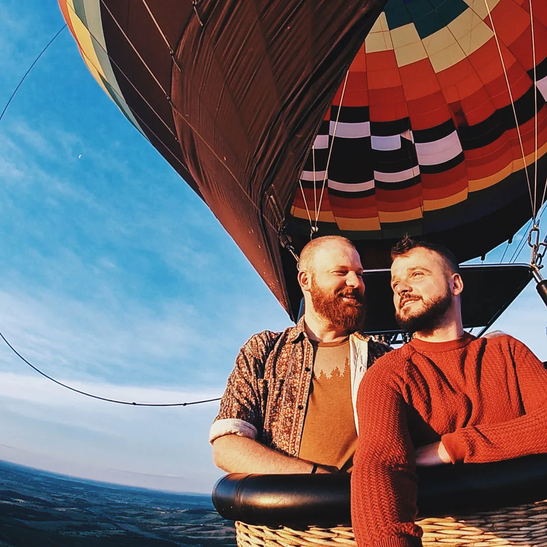 Gay Galena LGBT Getaway Illinois Galena Illinois Road Trip Galena Gay Getaway Illinois Happy Couple - Riding a Balloon from Galena on the Fly for sunrise in Galena, Illinois © Coupleofmen.com