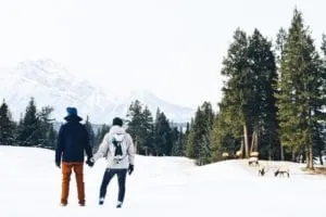 Gay Winter Trip to Canada: Road Trip to Jasper National Park Gay Winterreise Kanada Edmonton Jasper National Park © Coupleofmen.com