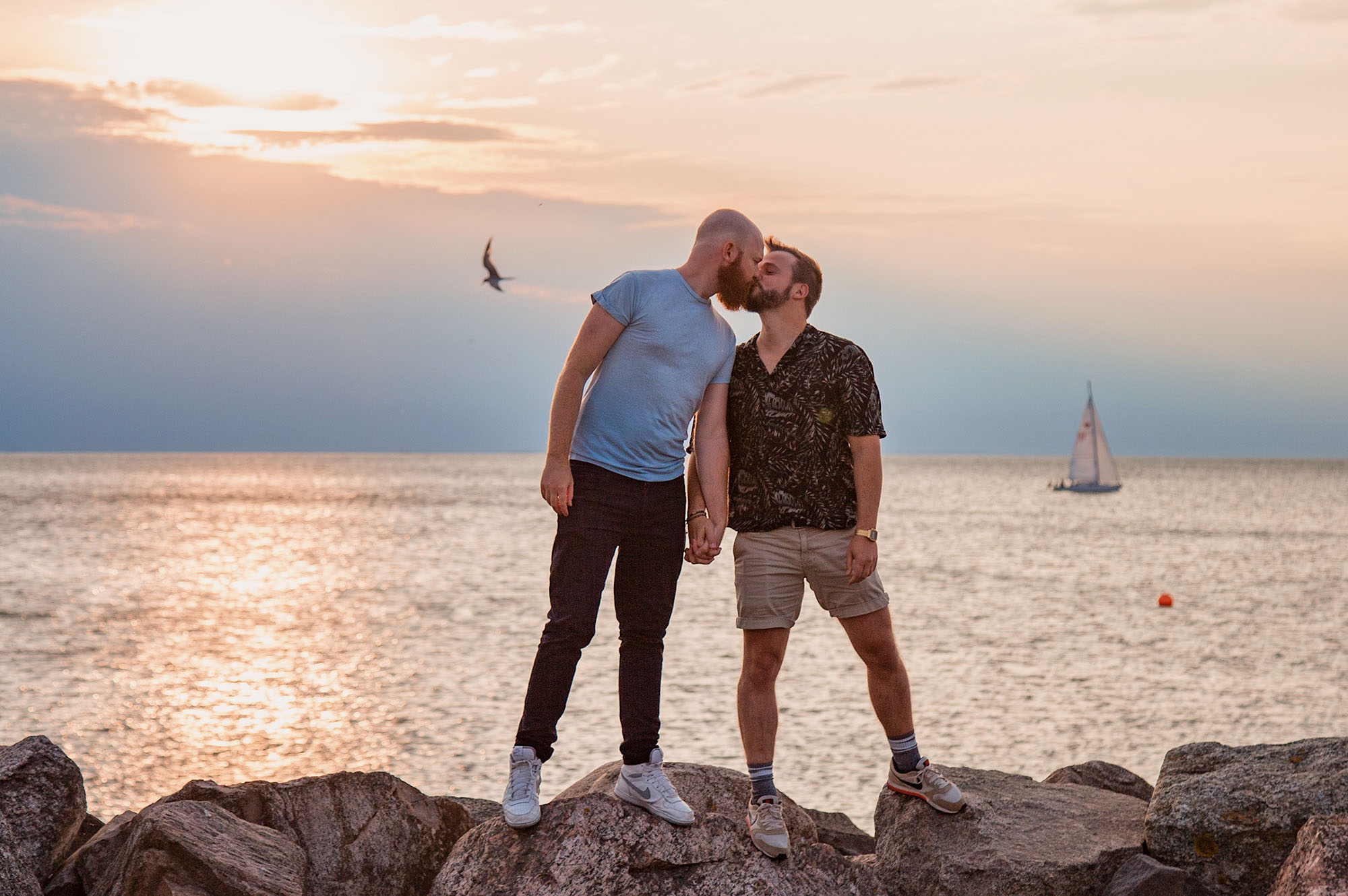 LGBTQ+ Unternehmen Support LGBT Businesses: Gay Travel Blogging in 2020 in times of a crisis © Coupleofmen.com