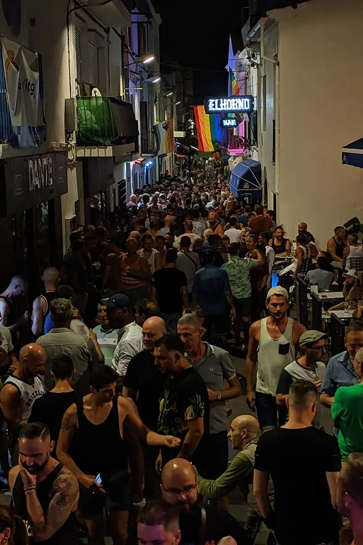 Sitges lively Gay Bars on an average week day