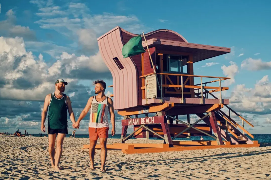 Couple of Men enjoying their summer gaycation in Miami Beach © Coupleofmen.com