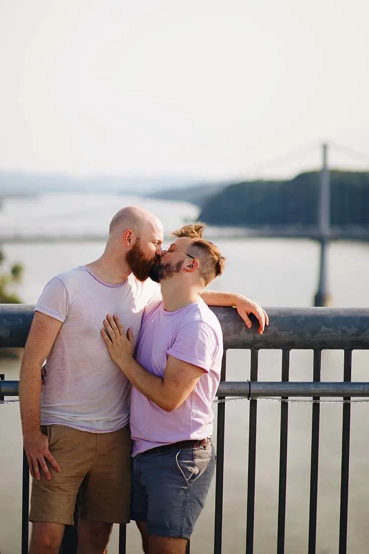 Gay Couple kissing on the Walkway over the Hudson pedestrian bridge | Gay Poughkeepsie Travel Journal © Coupleofmen.com