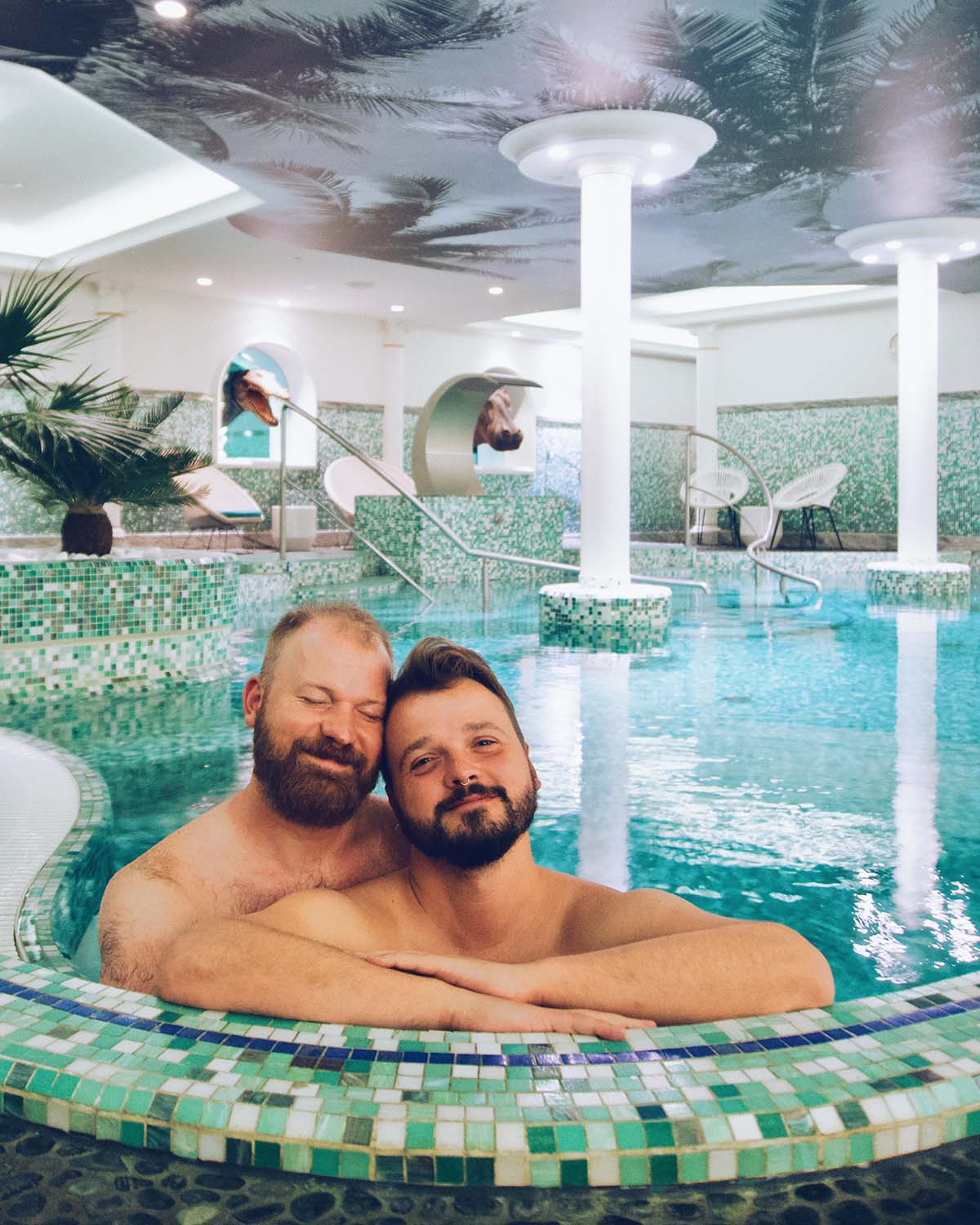Pool Selfie at the Gewandhaus Dresden, Autograph Collection © Coupleofmen.com