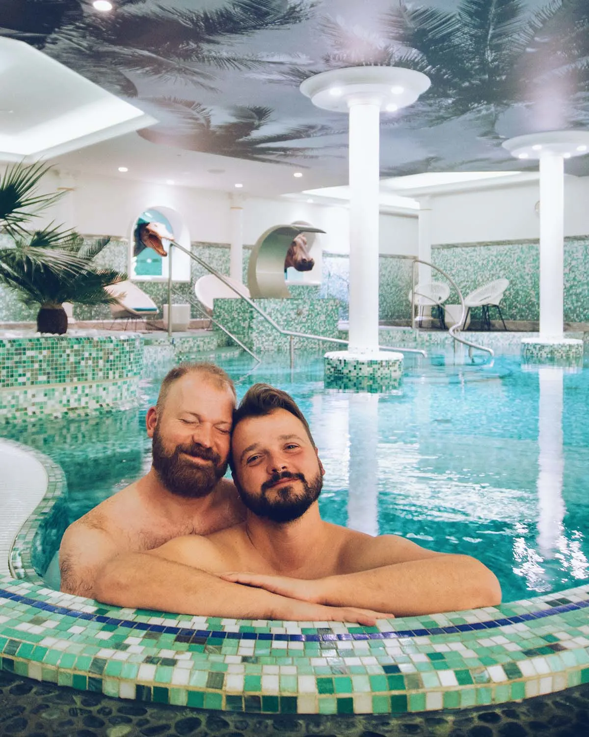 Pool Selfie at the Gewandhaus Dresden, Autograph Collection © Coupleofmen.com