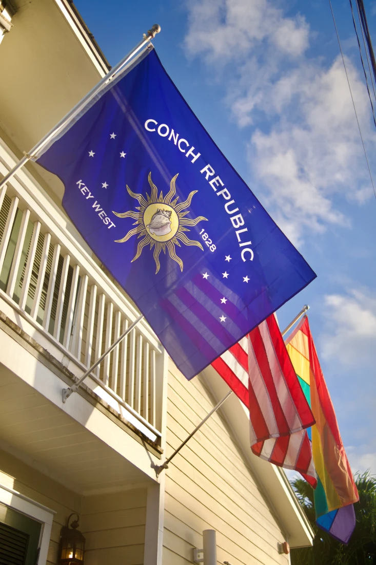 Island House Key West Flag of the Conch Republic © Coupleofmen.com
