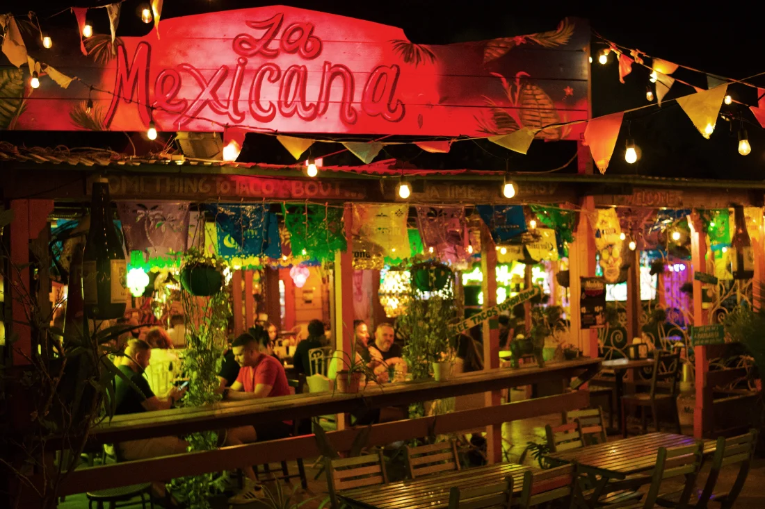 La Mexicana Taco Bar in Wilton Manors © Coupleofmen.com