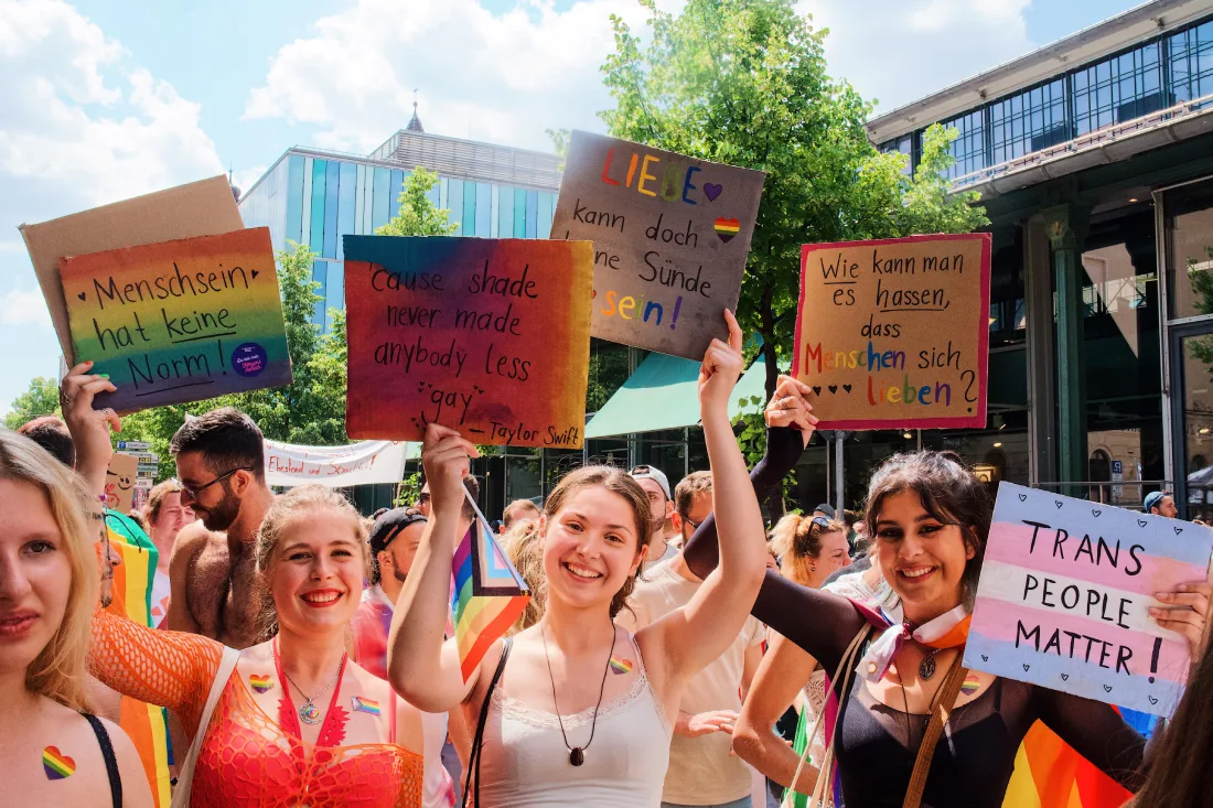 Munich, Germany. 15th July, 2017. Pride car. Today the Pride (Christopher  Street Day) took place in Munich. Several political and queer groups such  as some corporations organized it and participated. Credit: Alexander