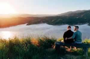 Santa Clarita Gay Spring Adventure in California © Coupleofmen.com