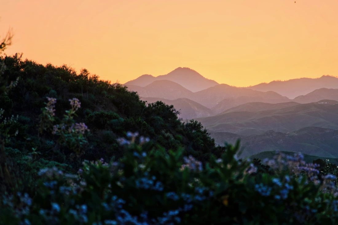 The money shot - sunset over the mountains of Santa Clarita © Coupleofmen.com