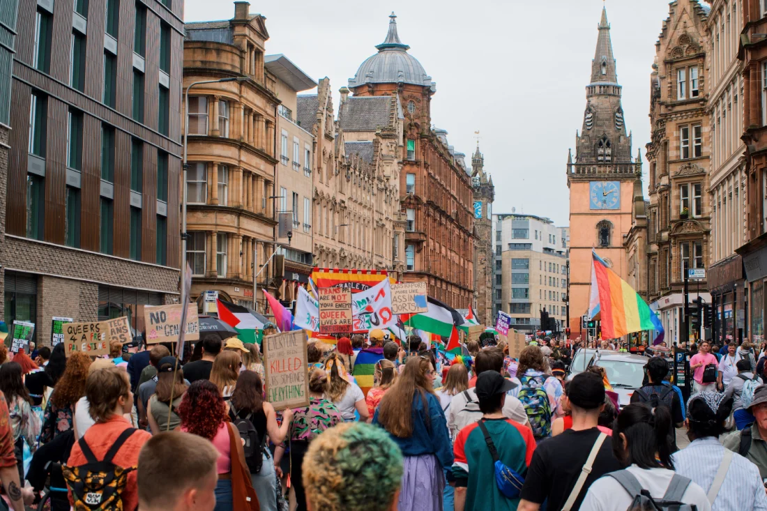 From Festival Park through Glasgow City Center to Glasgow Green © Coupleofmen.com