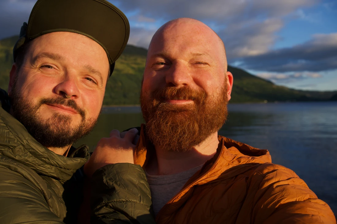 Couple sunset portrait in Scotland - 11 years together and 3 months married © Coupleofmen.com