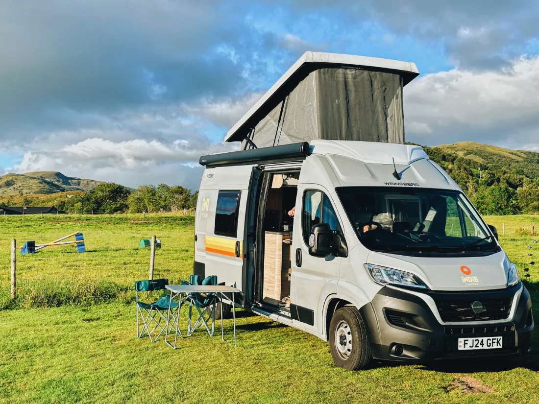 Road Trip Scottish Highlands Our camper at the Onich campsite in Scotland © Coupleofmen.con