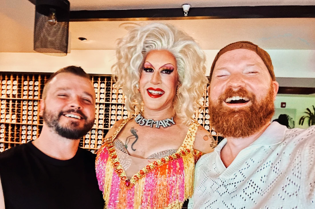 PS Drag Brunch Selfie with Rosemary Galore © Coupleofmen.com