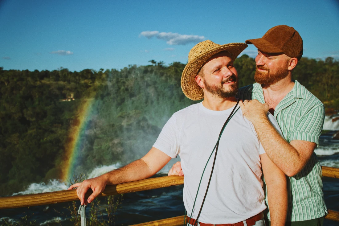 Our gay couple adventure at the Iguazu Falls - in Argentina and Brazil © Coupleofmen.com