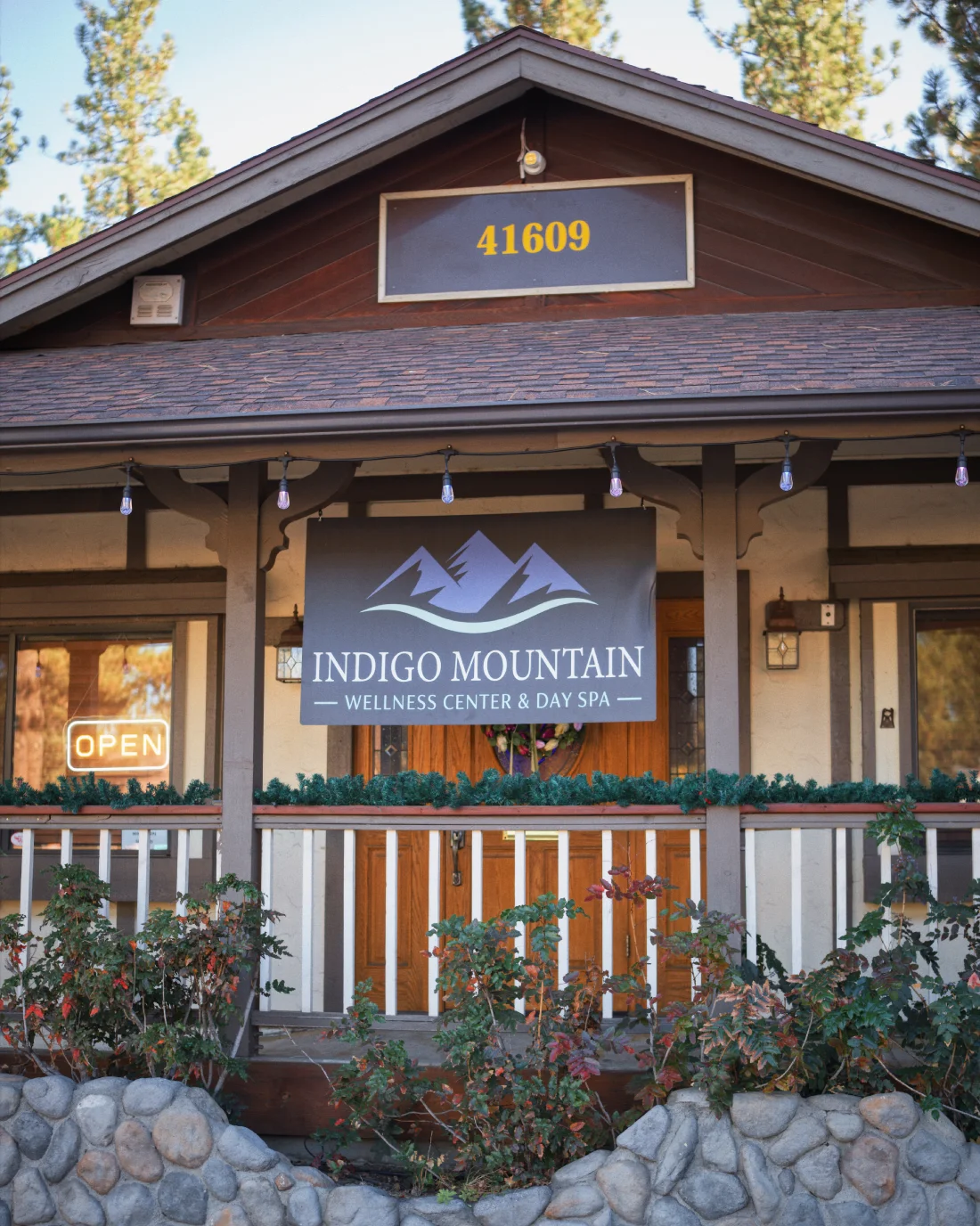 Indigo Mountain Wellness Center & Day Spa in Big Bear Lake © Coupleofmen.com