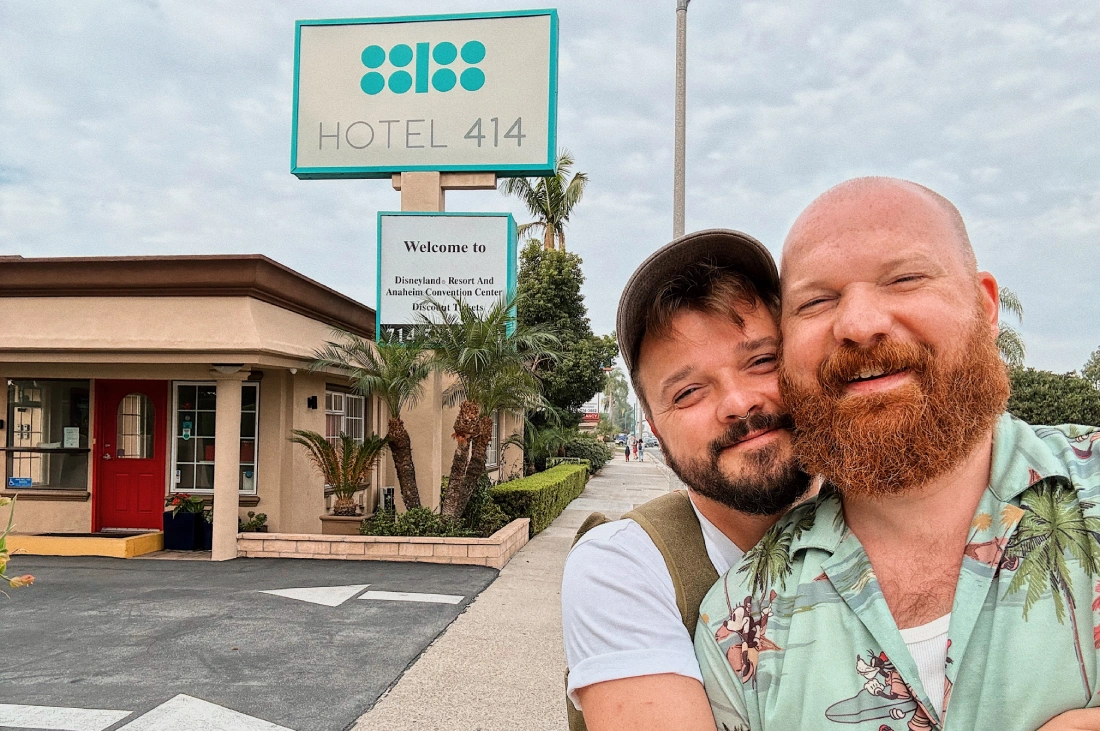 Travel Proud-Unterkunft: Hotel 414 Anaheim © Coupleofmen.com