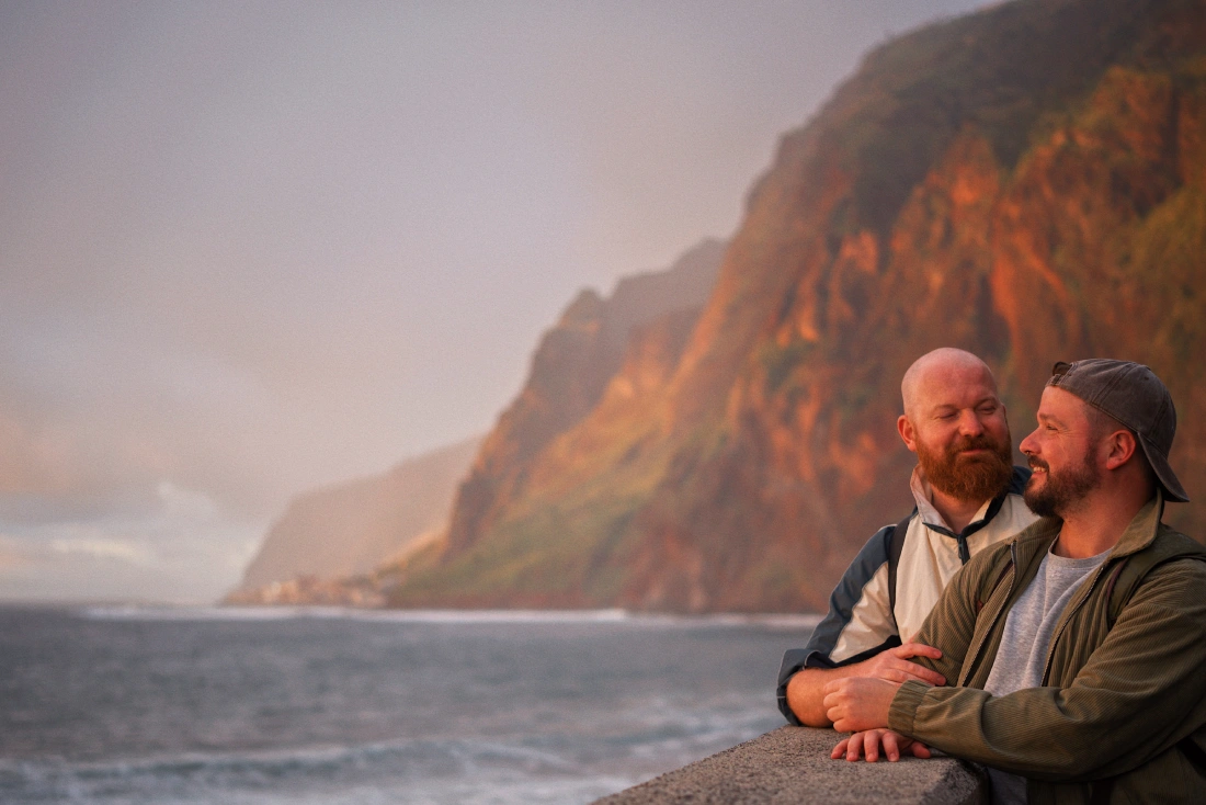 Exploring the world during an offshore cruise adventure © Coupleofmen.com