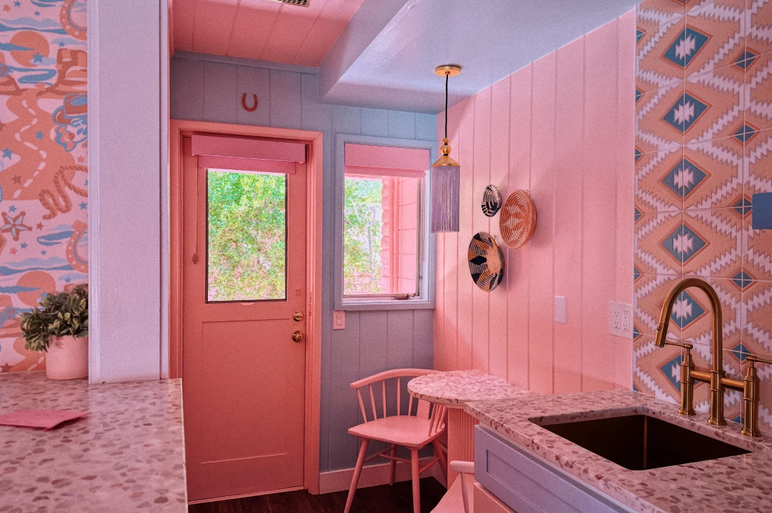 Life in Pink: Yeehaw Cowgirl Suite &copy; Coupleofmen.com