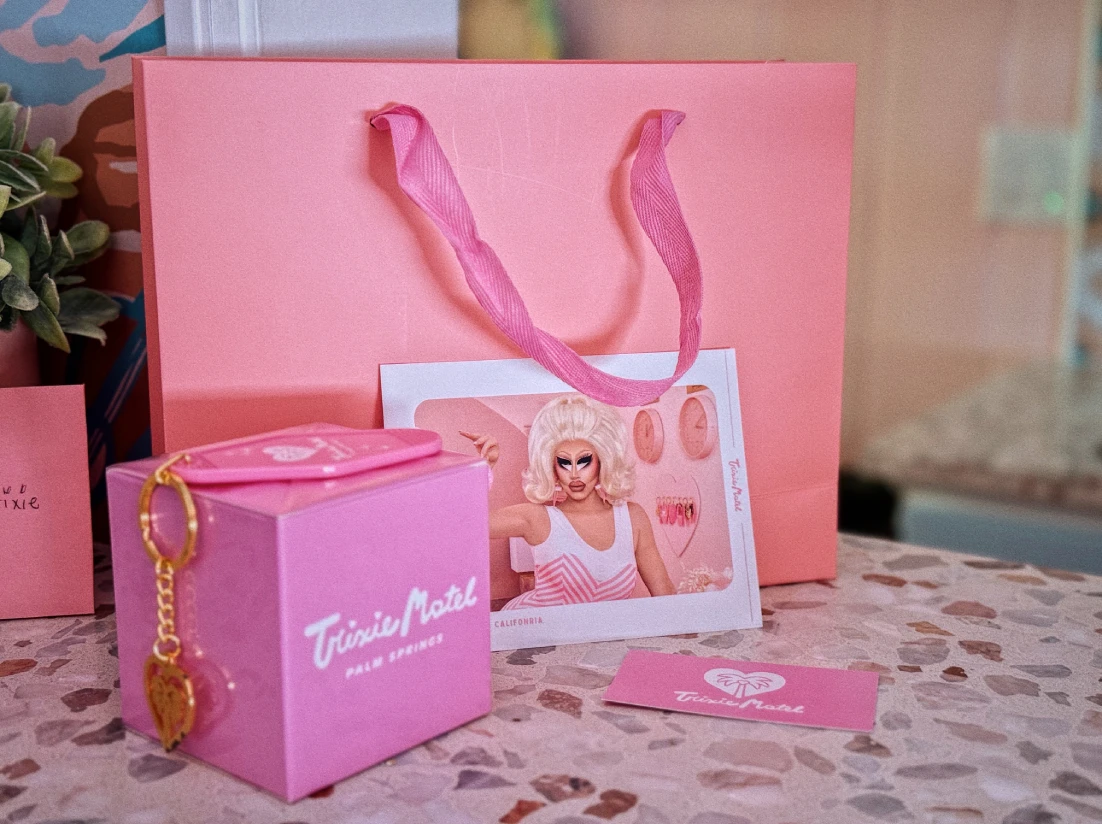 Welcome present from Trixie Mattel &copy; Coupleofmen.com