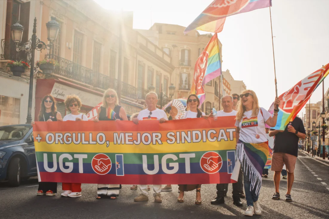 Pride poster of the UGT, Unión General de Trabajadoras y Trabajadores stating ORGULLO, MEJOR SINDICATO - More Pride, Better Union. &copy; Coupleofmen.com