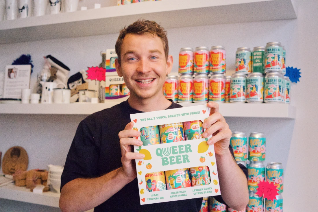 Queer Market owner Sebastiaan with his Queer Beer © Coupleofmen.com